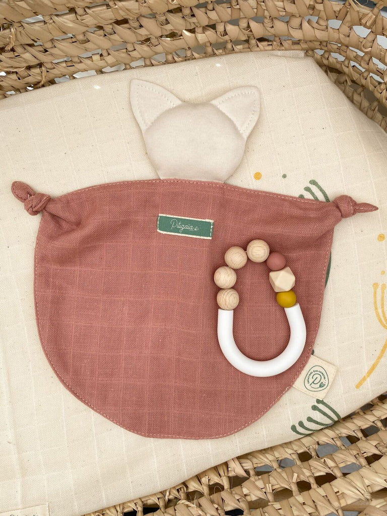 coffret de naissance doudou et attache tetine